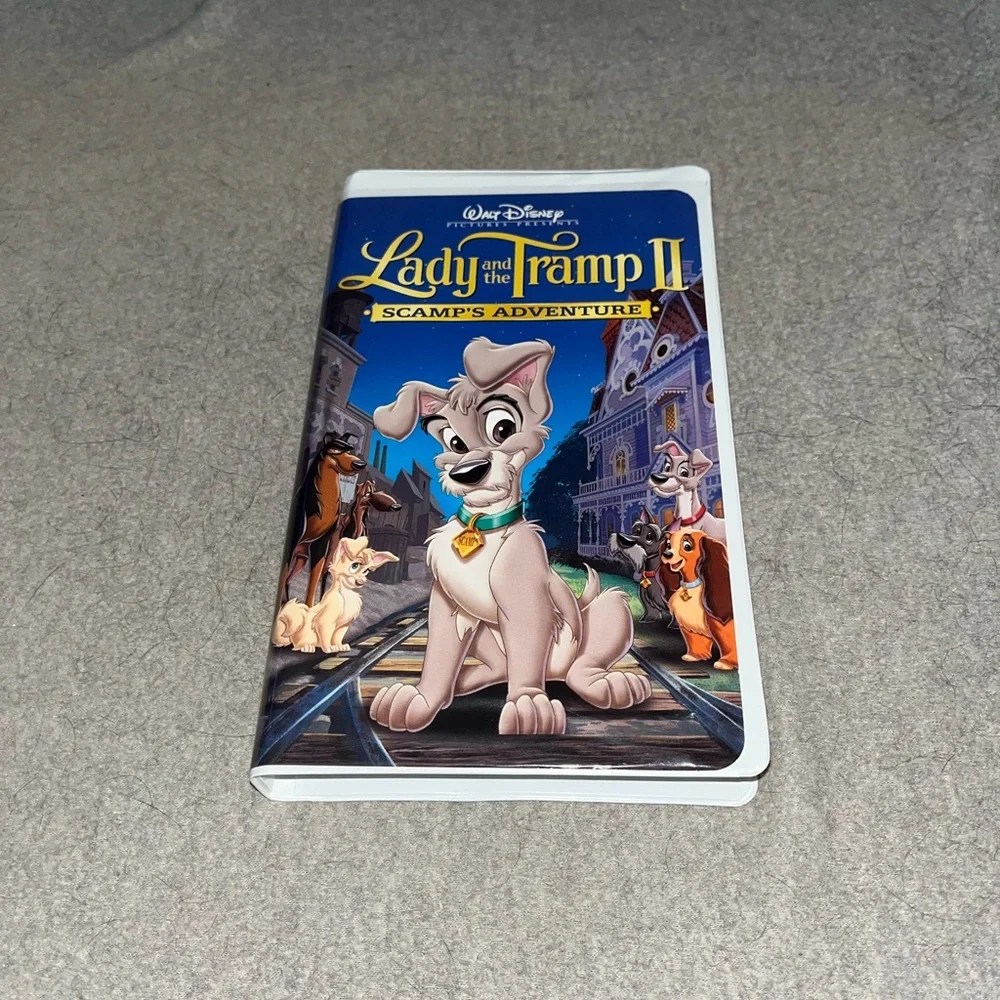 Disney’s Lady & The Tramp II Scamp’s Adventure VHS Movie